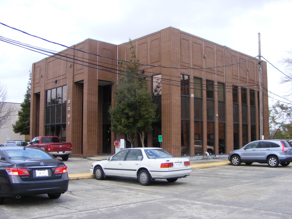 ELMWOOD